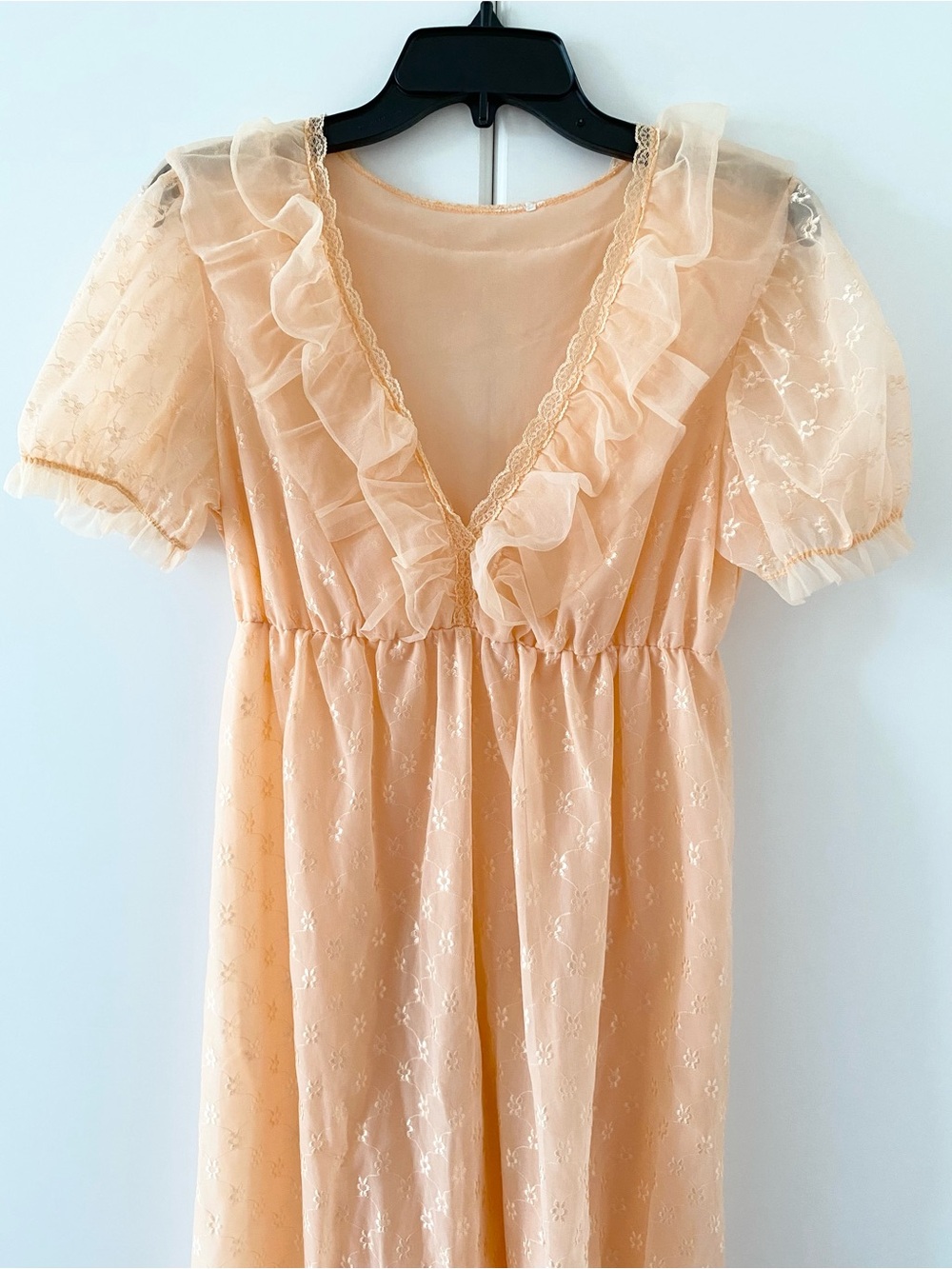 Vintage 70s Peach Nightgown Floral Dress